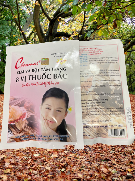 Kem và bột tắm trắng 8 vị thuốc Bắc Chenmai (150g) 2