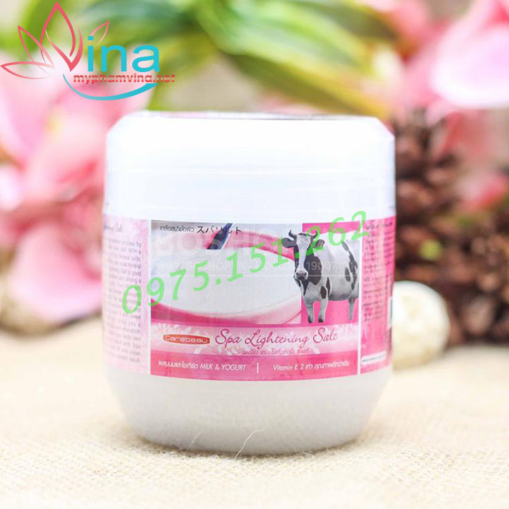 Muối tắm chiết xuất từ sữa bò và sữa chua Spa Lightening Salt hiệu Carebeau Thái Lan 700g 2